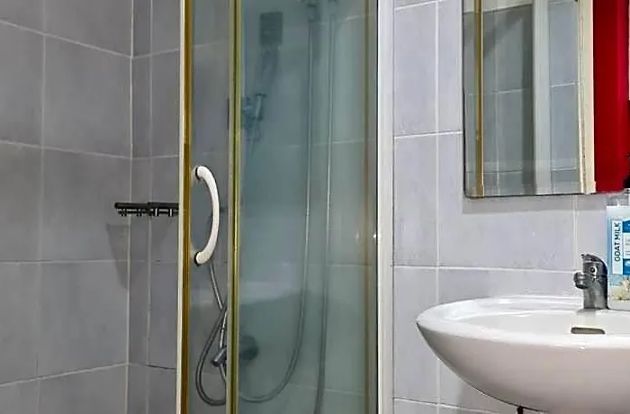 Sea Residences - R Us 4*
